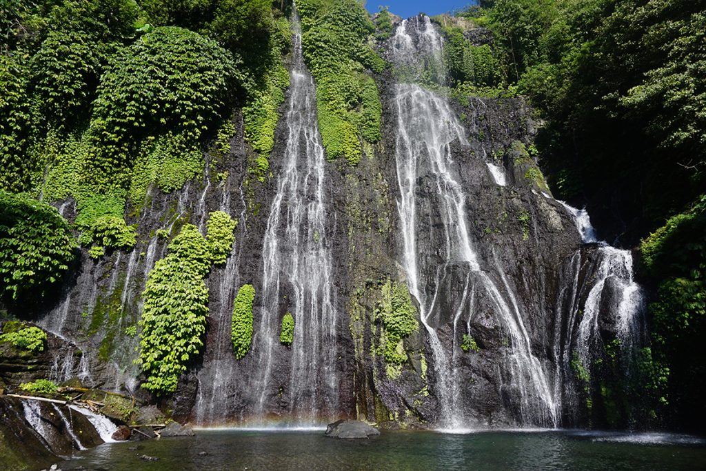 Rekomendasi air terjun di Bali yang indah, salah satunya Banyumala Waterfall. 